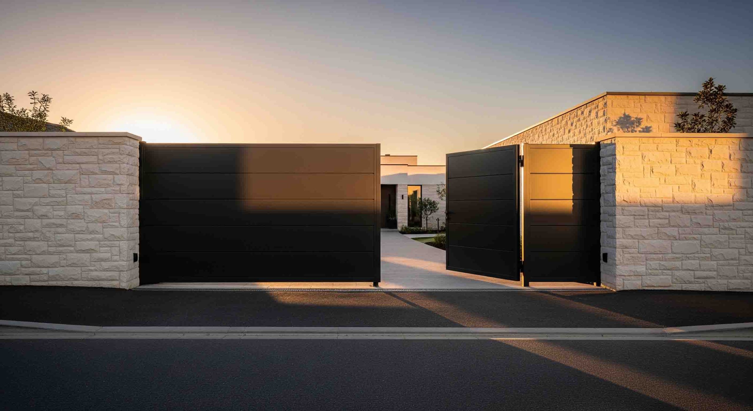 درب حیاط دو لنگه ساده